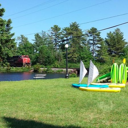 Bear Paw Inn Michigamme Esterno foto